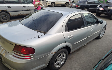 Dodge Stratus II, 2001 год, 220 000 рублей, 3 фотография