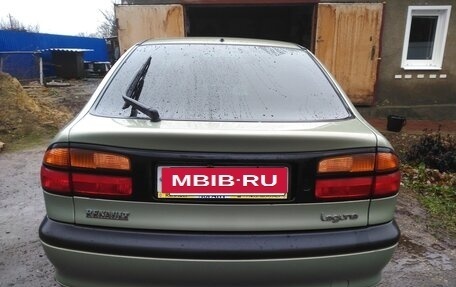 Renault Laguna II, 2000 год, 300 000 рублей, 2 фотография