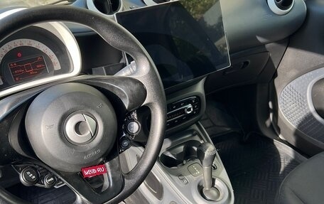 Smart Fortwo III, 2018 год, 1 100 000 рублей, 11 фотография