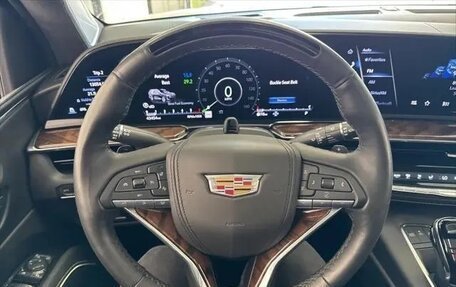 Cadillac Escalade V, 2023 год, 9 850 000 рублей, 17 фотография