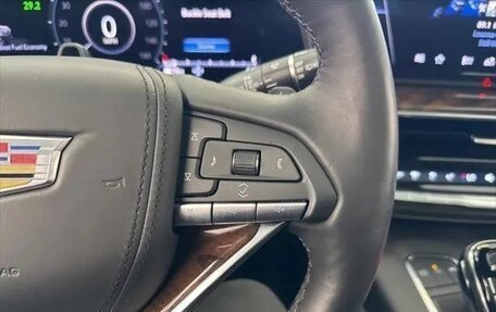 Cadillac Escalade V, 2023 год, 9 850 000 рублей, 19 фотография