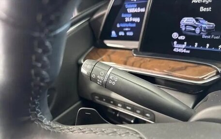 Cadillac Escalade V, 2023 год, 9 850 000 рублей, 20 фотография