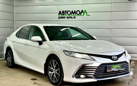 Toyota Camry, 2021 год, 3 199 000 рублей, 3 фотография
