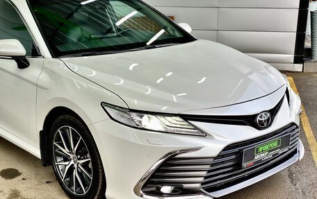 Toyota Camry, 2021 год, 3 199 000 рублей, 11 фотография