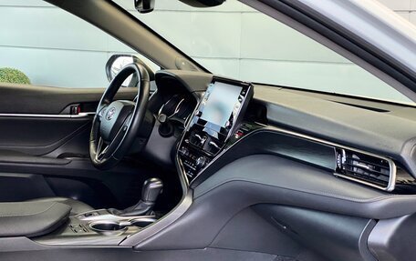 Toyota Camry, 2021 год, 3 199 000 рублей, 17 фотография