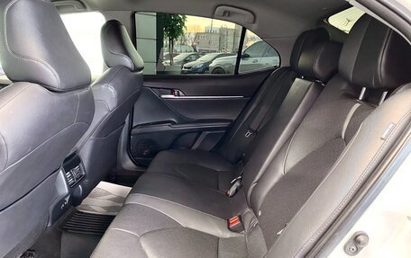 Toyota Camry, 2021 год, 3 199 000 рублей, 34 фотография