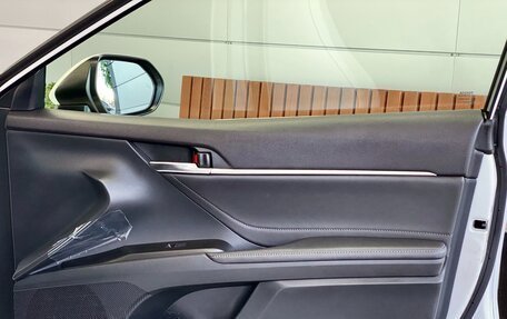 Toyota Camry, 2021 год, 3 199 000 рублей, 32 фотография