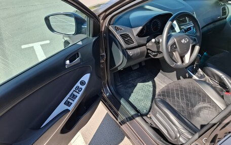 Hyundai Solaris II рестайлинг, 2015 год, 1 180 000 рублей, 8 фотография