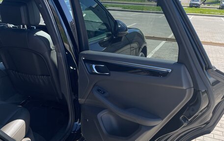 Porsche Macan I рестайлинг, 2019 год, 4 300 000 рублей, 26 фотография