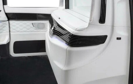 Mercedes-Benz V-Класс, 2024 год, 43 980 000 рублей, 8 фотография