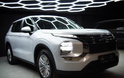 Mitsubishi Outlander, 2023 год, 4 500 000 рублей, 1 фотография