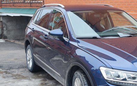 Volkswagen Tiguan II, 2017 год, 2 420 000 рублей, 6 фотография