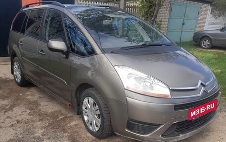 Citroen C4 Picasso II рестайлинг, 2009 год, 550 000 рублей, 8 фотография