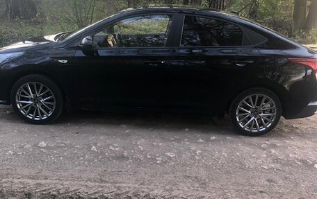 Hyundai Solaris II рестайлинг, 2020 год, 1 200 000 рублей, 5 фотография