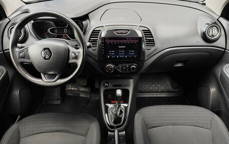 Renault Kaptur I рестайлинг, 2018 год, 940 000 рублей, 10 фотография