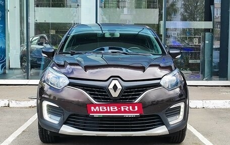 Renault Kaptur I рестайлинг, 2018 год, 940 000 рублей, 2 фотография