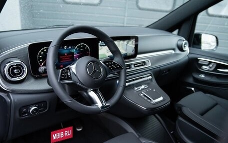 Mercedes-Benz V-Класс, 2024 год, 19 890 000 рублей, 15 фотография