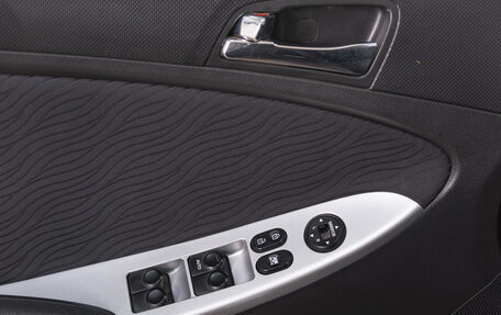 Hyundai Solaris II рестайлинг, 2012 год, 779 000 рублей, 11 фотография