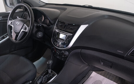 Hyundai Solaris II рестайлинг, 2012 год, 779 000 рублей, 19 фотография