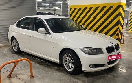 BMW 3 серия, 2011 год, 1 150 000 рублей, 2 фотография