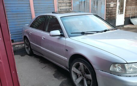 Audi A8, 1999 год, 539 009 рублей, 6 фотография