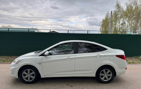 Hyundai Solaris II рестайлинг, 2014 год, 1 050 000 рублей, 4 фотография