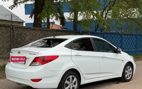 Hyundai Solaris II рестайлинг, 2014 год, 1 050 000 рублей, 8 фотография