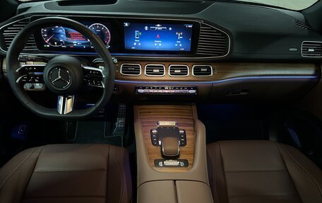 Mercedes-Benz GLS, 2024 год, 14 400 000 рублей, 16 фотография