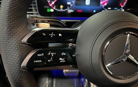 Mercedes-Benz GLS, 2024 год, 14 400 000 рублей, 14 фотография