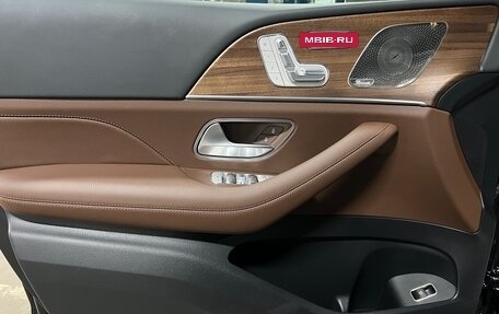 Mercedes-Benz GLS, 2024 год, 14 400 000 рублей, 32 фотография