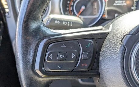 Jeep Wrangler, 2021 год, 4 258 357 рублей, 20 фотография