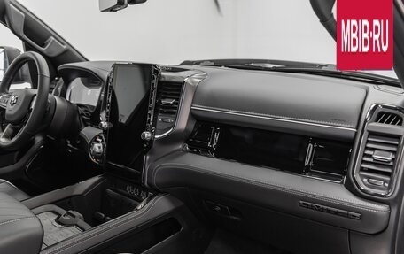 Rambler 1500, 2024 год, 10 840 000 рублей, 14 фотография