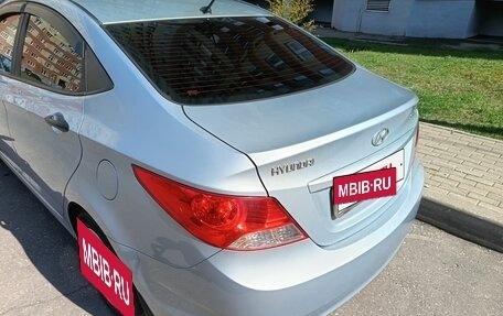 Hyundai Solaris II рестайлинг, 2012 год, 830 000 рублей, 2 фотография
