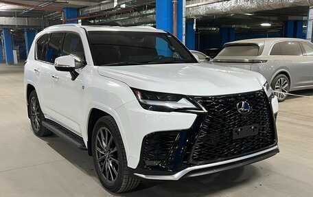 Lexus LX, 2024 год, 17 000 000 рублей, 3 фотография