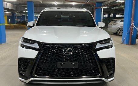 Lexus LX, 2024 год, 17 000 000 рублей, 2 фотография