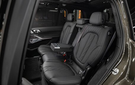 BMW X7, 2024 год, 18 500 000 рублей, 28 фотография