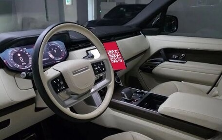 Land Rover Range Rover IV рестайлинг, 2022 год, 17 500 000 рублей, 4 фотография