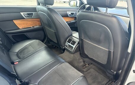 Jaguar XF I рестайлинг, 2014 год, 1 999 000 рублей, 9 фотография