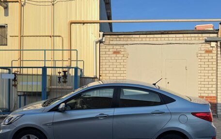 Hyundai Solaris II рестайлинг, 2011 год, 975 000 рублей, 6 фотография