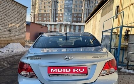 Hyundai Solaris II рестайлинг, 2011 год, 975 000 рублей, 11 фотография