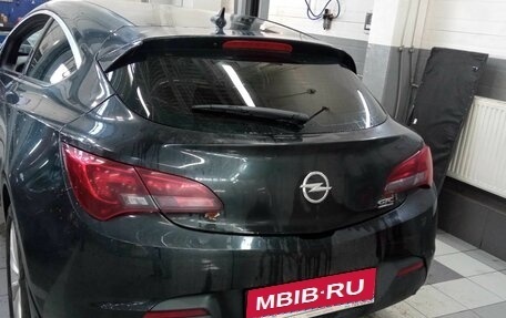Opel Astra J, 2014 год, 945 000 рублей, 4 фотография