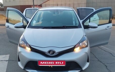 Toyota Vitz, 2015 год, 970 000 рублей, 18 фотография