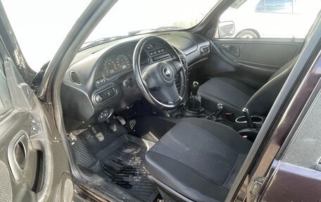 Chevrolet Niva I рестайлинг, 2010 год, 535 000 рублей, 10 фотография