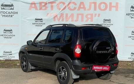 Chevrolet Niva I рестайлинг, 2010 год, 535 000 рублей, 4 фотография
