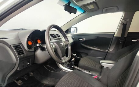 Toyota Corolla, 2012 год, 1 099 000 рублей, 20 фотография