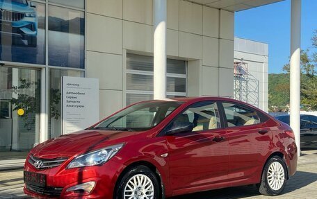 Hyundai Solaris II рестайлинг, 2014 год, 990 000 рублей, 5 фотография