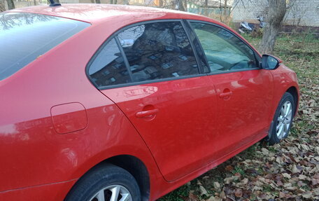 Volkswagen Jetta VI, 2013 год, 1 000 000 рублей, 8 фотография