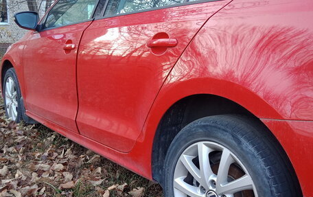 Volkswagen Jetta VI, 2013 год, 1 000 000 рублей, 26 фотография