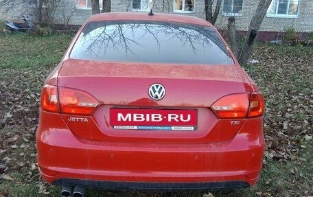 Volkswagen Jetta VI, 2013 год, 1 000 000 рублей, 24 фотография