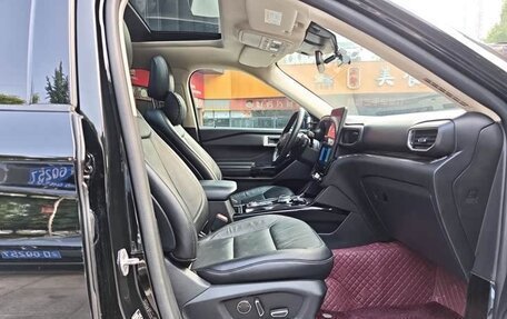 Ford Explorer VI, 2022 год, 3 000 000 рублей, 25 фотография